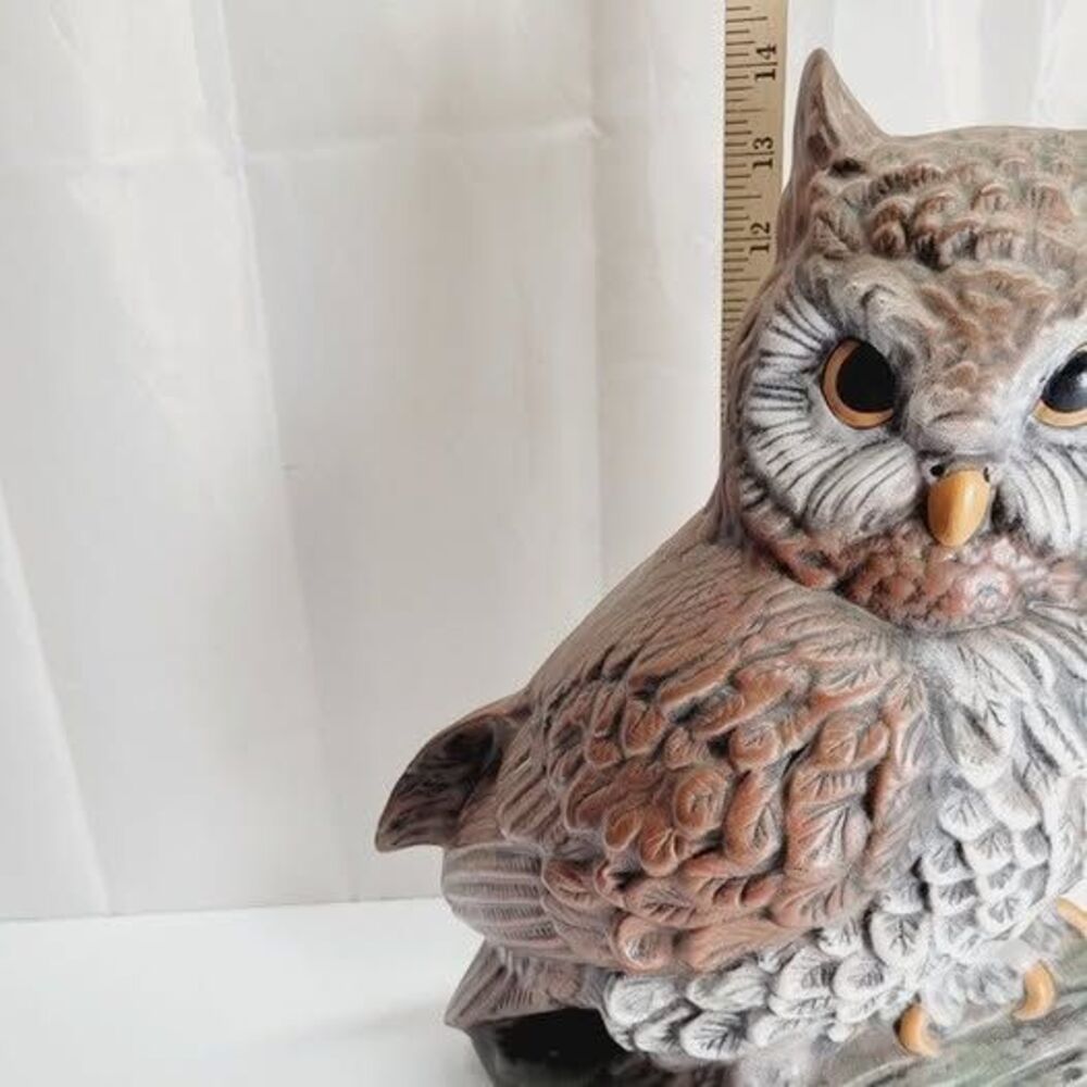 #LR Large Wise old owl igurine sitting on log ceramic vintage 1980 14" tall 11" - Picture 4 of 10